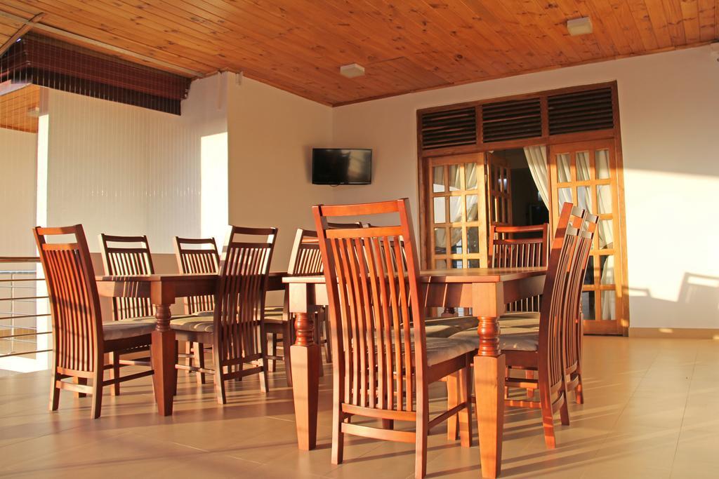 Bluewater Beach Resort Trincomalee Eksteriør billede